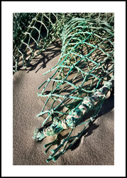 Netz in Sand | Gerahmtes Druck